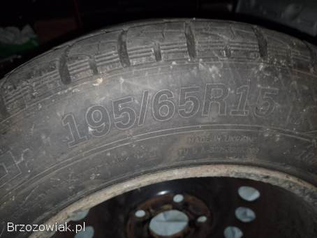 Do sprzedania opony zimowe z felgami.