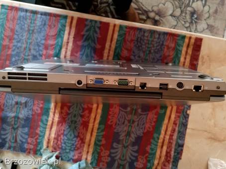 Laptop Dell Latitude D830 -  RS 232