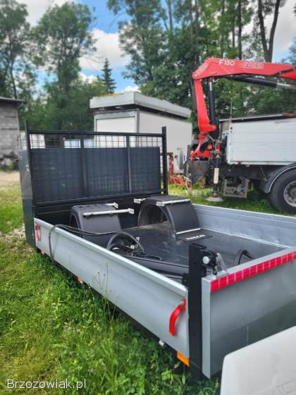 Kontener,  skrzynia ładunkowa,  paka,  winda załadowcza,  podest