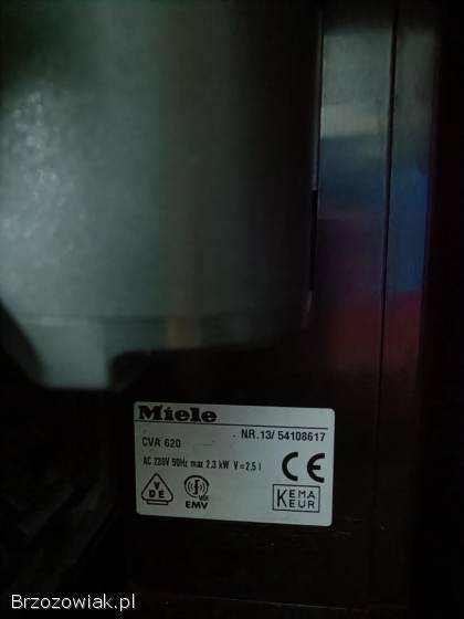 Ekspres do Kawy Miele CVA 620