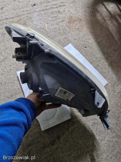 Reflektor Lampa Toyota Yaris 1