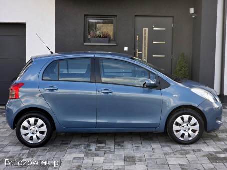 Toyota Yaris KLIMA 1.  3 2006
