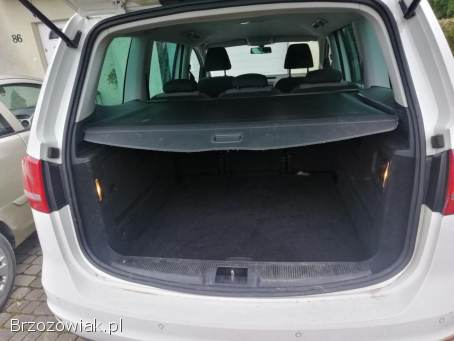 Volkswagen Sharan II 7N.  2.  0TDI 2010
