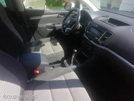 Volkswagen Sharan II 7N.  2.  0TDI 2010