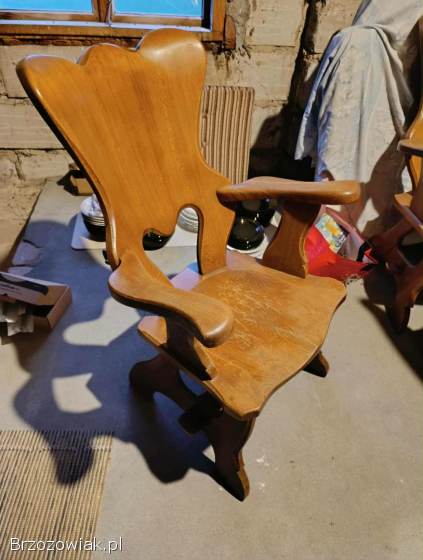 Sprzedam dębowy stół i krzesła