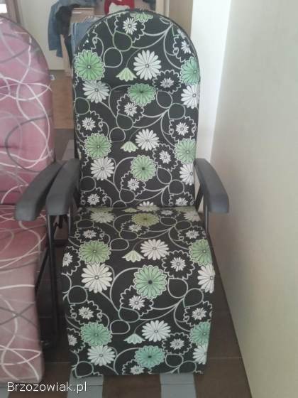 Dwa fotele,  leżaki rozkładane