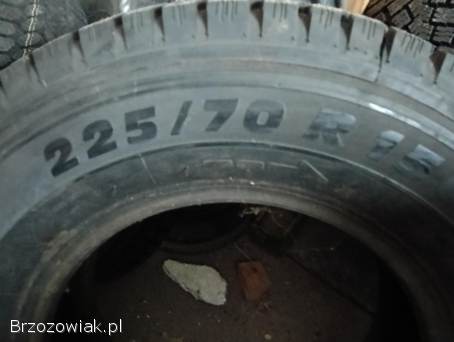 Nowe i bieżnikowane opony.  Tel.  605418269.  Zapraszam.