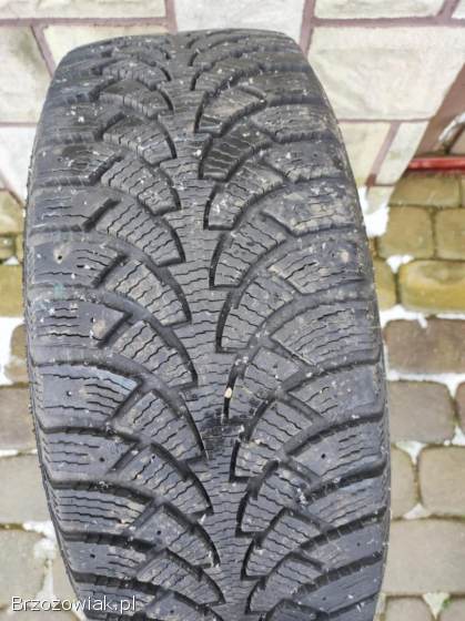 Sprzedam oponę zimową 215/55/16