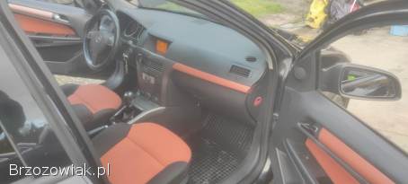 Opel Astra H 2004