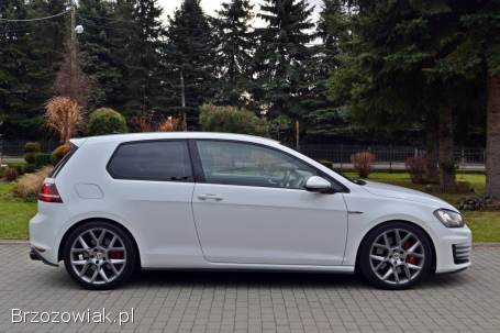 Volkswagen Golf VII GTI 2015