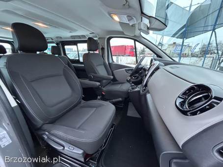 Renault Trafic 8 osobowy 2015