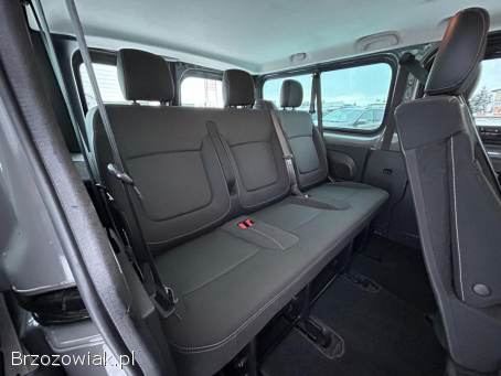 Renault Trafic 8 osobowy 2015