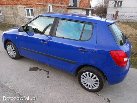 Škoda Fabia Benzyna 1.  2 2009
