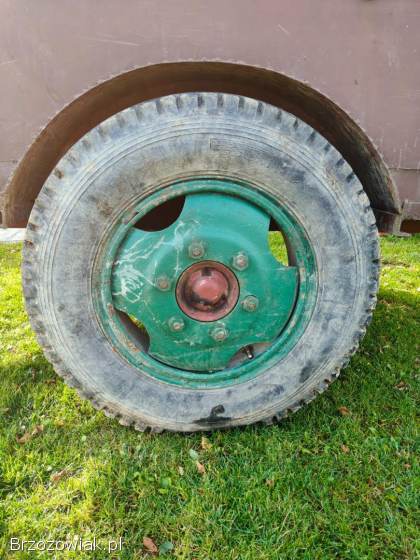 Przyczepa rolnicza jednoosiowa