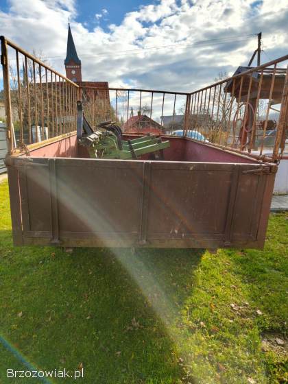 Przyczepa rolnicza jednoosiowa