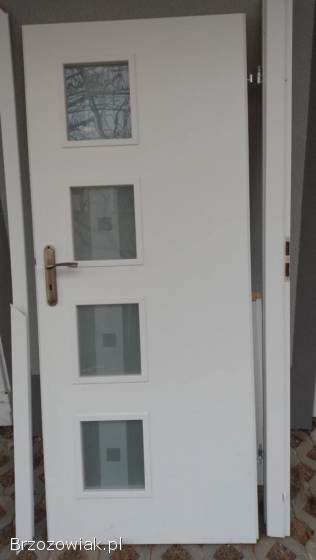 Dzrwi wewnętrzne 90 cm lewe szyldy futryna i listwy