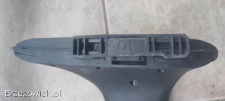 Oryginalne belki w relingi Ford Focus MK2.