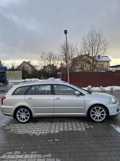 Toyota Avensis 2.  0 Automat Lift 2006