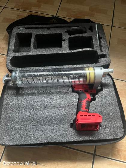 Smarownica towotnica akumulatorowa milwaukee dewalt