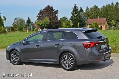 Toyota Avensis III lift 2016