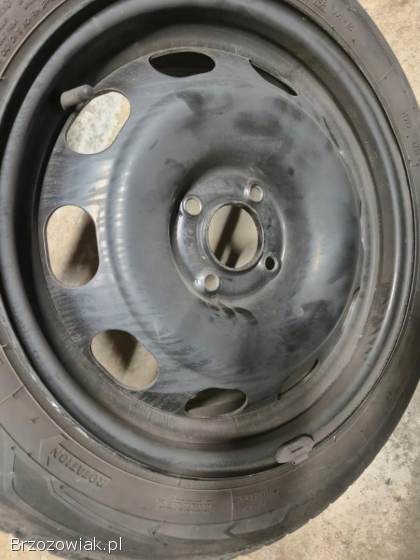 Sprzedam komplet opon wraz z felgami Goodyear 195/55R16 peugeot