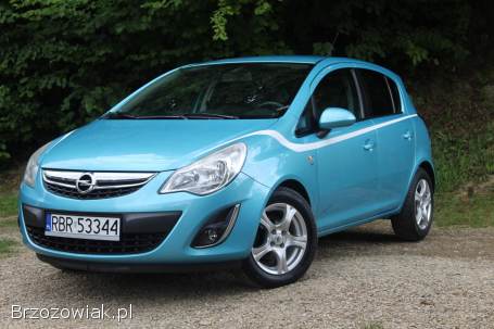 Opel Corsa 1.  4 Satellite 2011