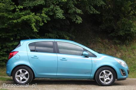 Opel Corsa 1.  4 Satellite 2011