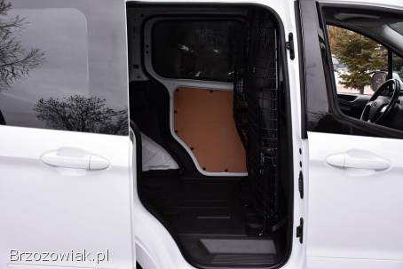 Ford Transit Courier 2021