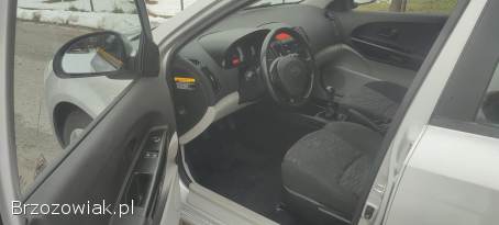 Kia Cee'd 1.  6 z Niemiec 2009