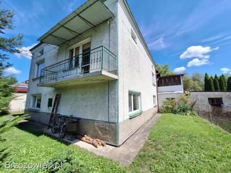 BUDYNEK MIESZKALNY Z DUŻYM WARSZTATEM W CENTRUM KROSNA!