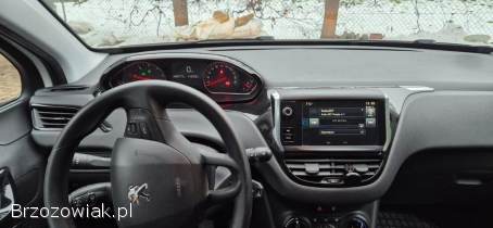 Peugeot 208 2015