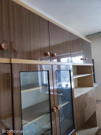 Meblościanka oddam za darmo