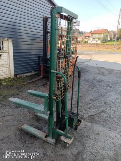 Reczny podnosnik sztaplarka