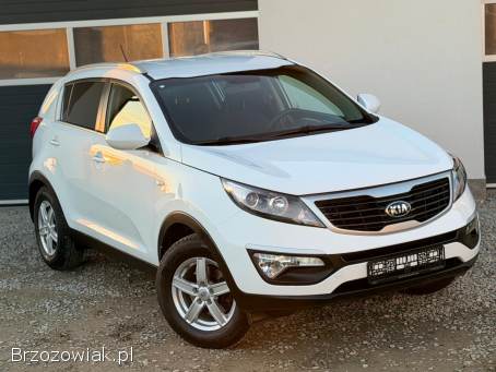 Kia Sportage 1.  6 BENZYNA 2012