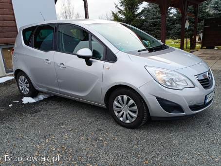 Opel Meriva 1.  4 benzyna  2011