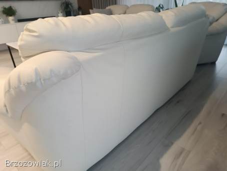 Sprzedam bardzo wygodny zestaw wypoczynkowy z eko skóry