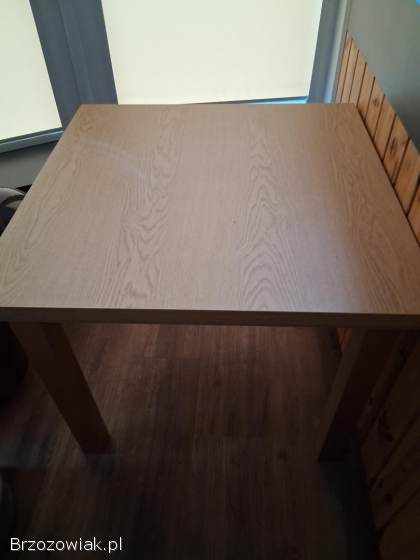 Sprzedam krzesła i stoły
