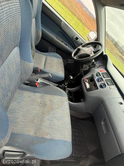 Honda HR-V 1.  6B 105km 2001