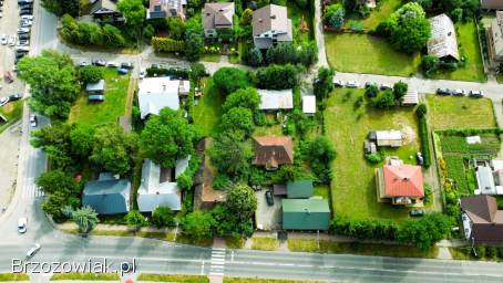 Mały,  drewniany dom w centrum Brzozowa