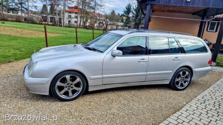 Mercedes-Benz W210 2002