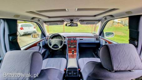 Mercedes-Benz W210 2002