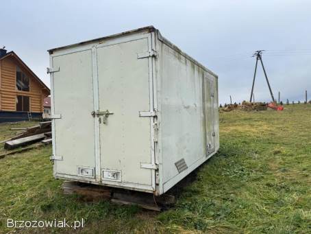 Kontener budowlany izoterma z budowy