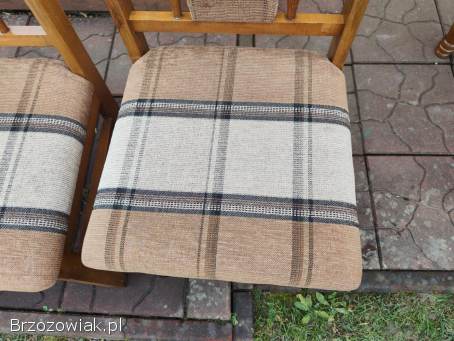 Sprzedam krzesła i stół w suoer stanie!