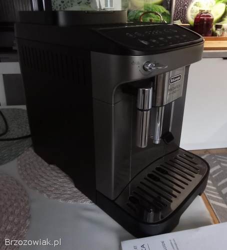 Ekspres DELONGHI Magnifica Evo