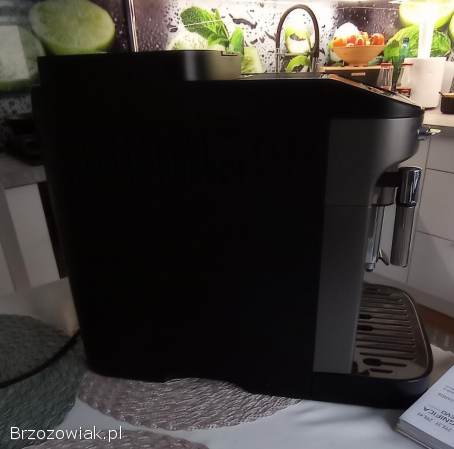 Ekspres DELONGHI Magnifica Evo