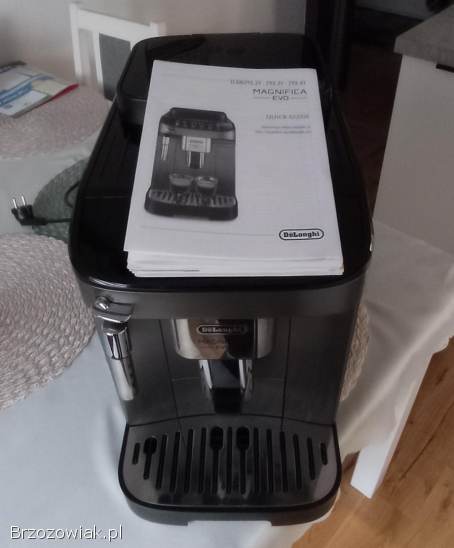 Ekspres DELONGHI Magnifica Evo