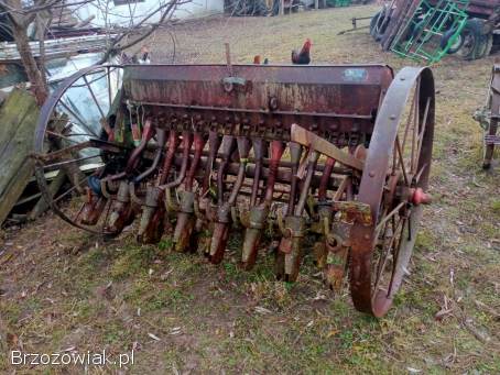Sprzedam siewnik konny 15 lejowy