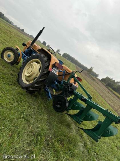 Ursus c-330 i pług na sprzedaż