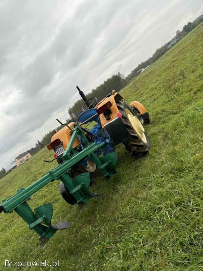 Ursus c-330 i pług na sprzedaż