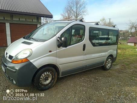 Renault Trafic 9 osobowy